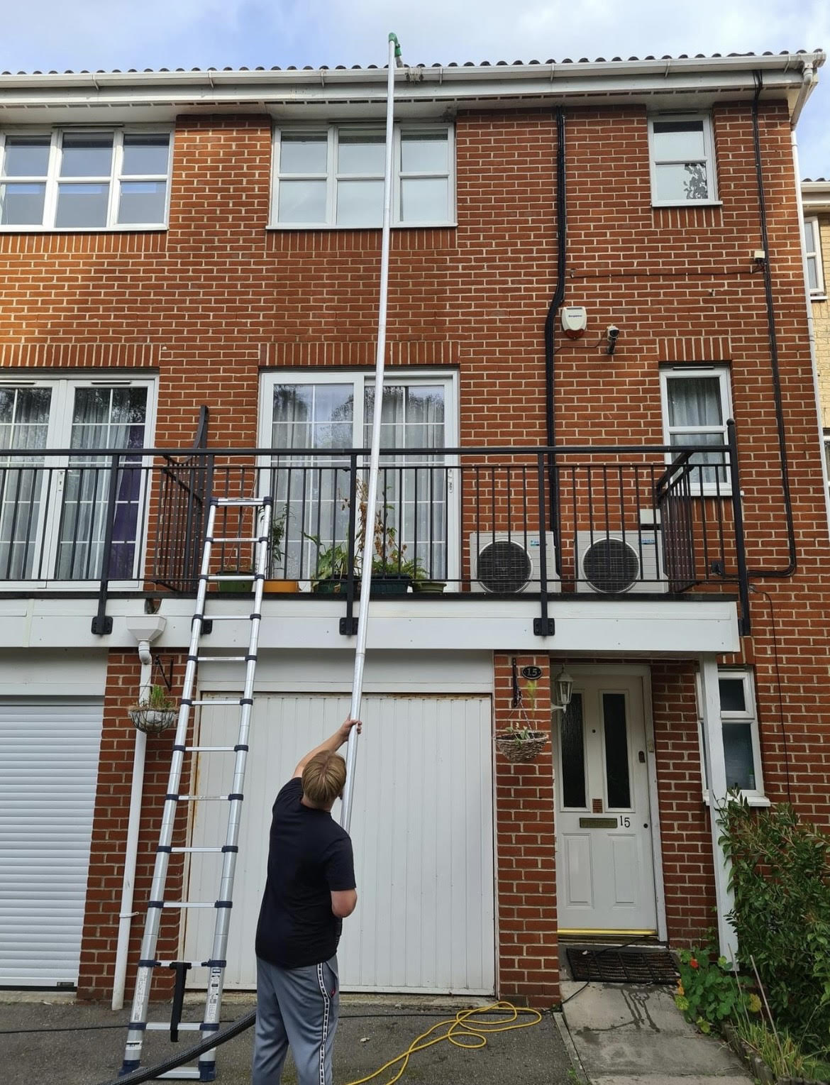 Gutter Cleaning / Clearing
